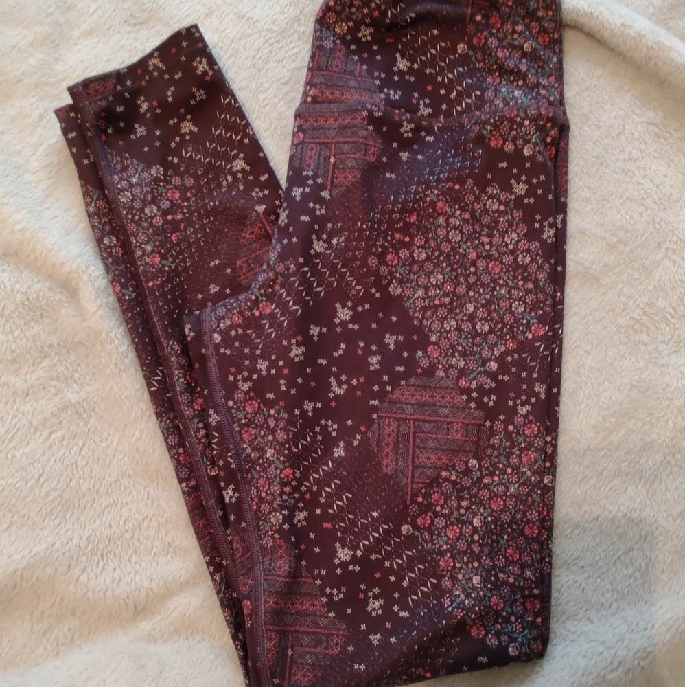 Pattern leggings